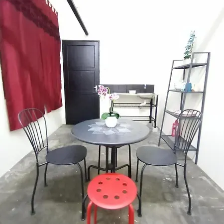 Minimalist Shop Stay @ Royal Town Kuala Kangsar Exterior photo