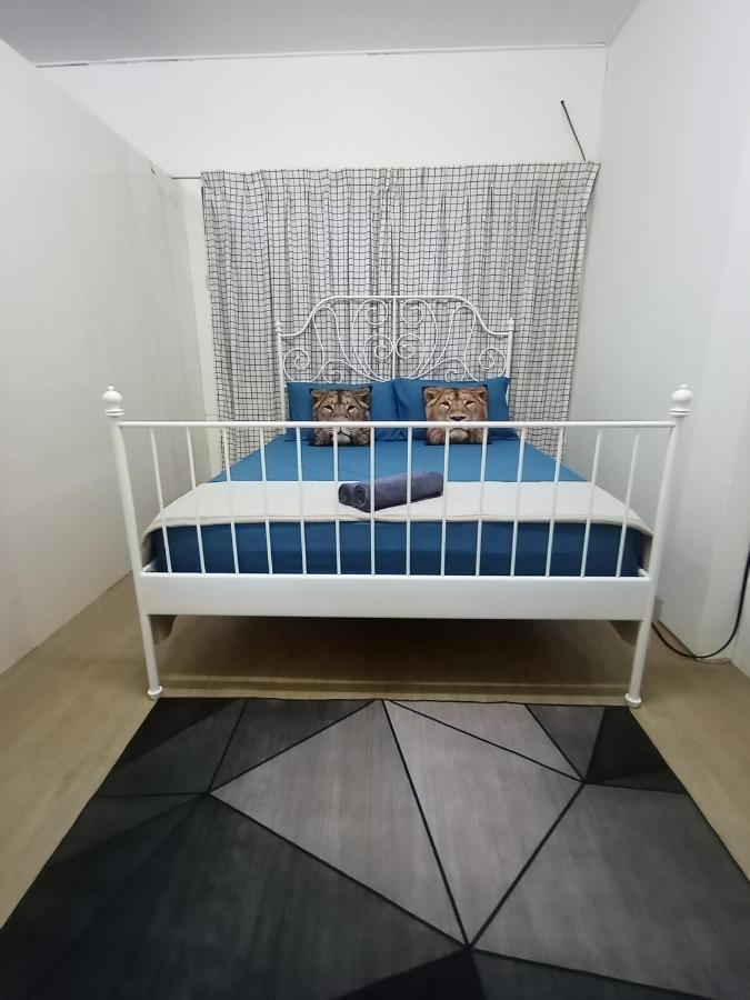 Apartment Minimalist Shop @ Royal Town Kuala Kangsar